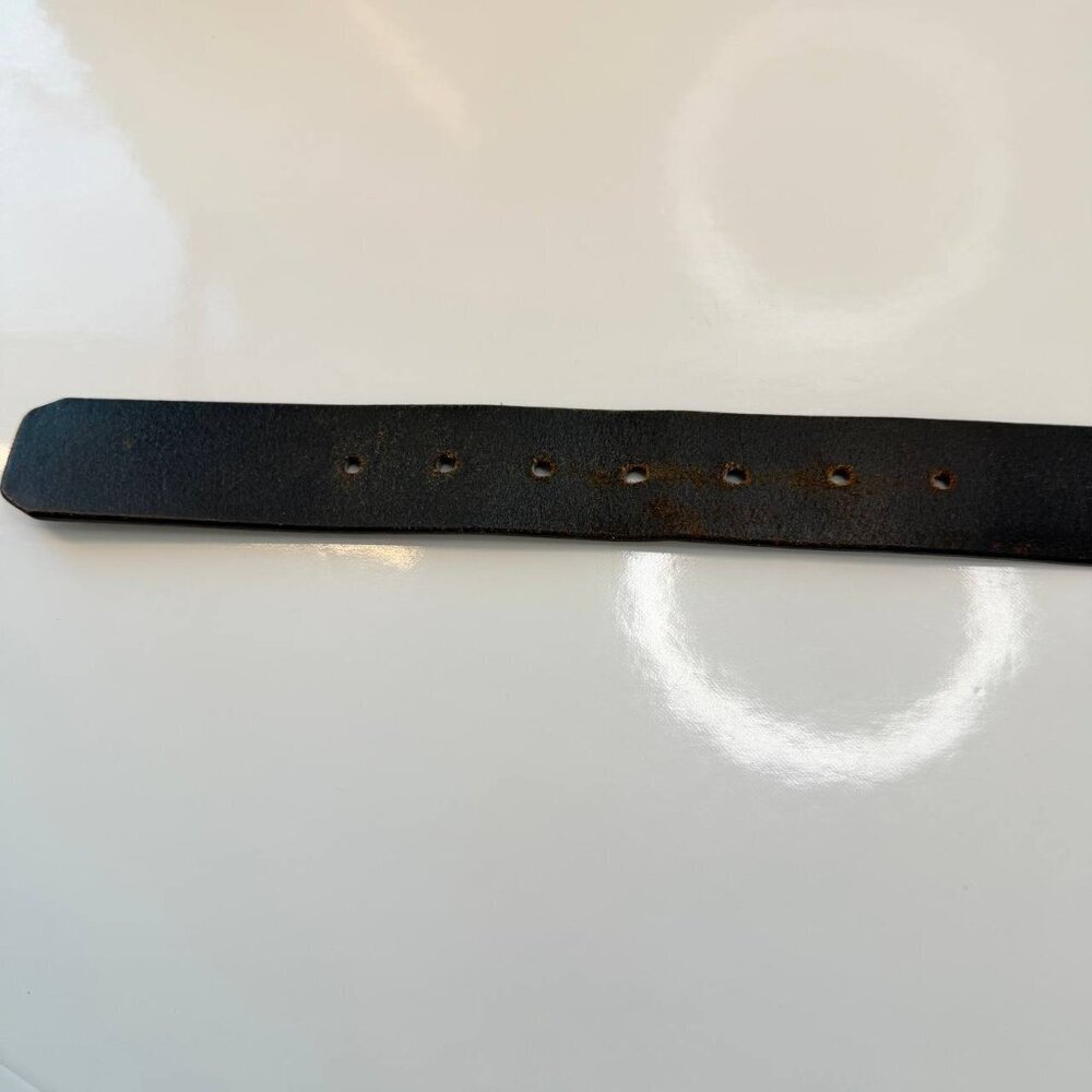 Levi’s Genuine Leather Belt – Classic Black - Size 34-36 - Picture 11 of 12